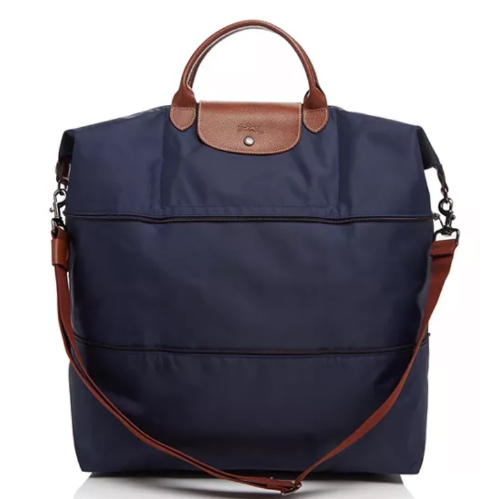 Longchamp
Le Pliage Expandable Travel Duffel Nylon Weekender in Purple